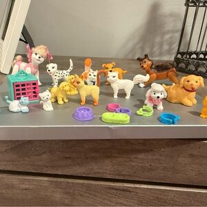 Lot of Polly pocket animals and accessories